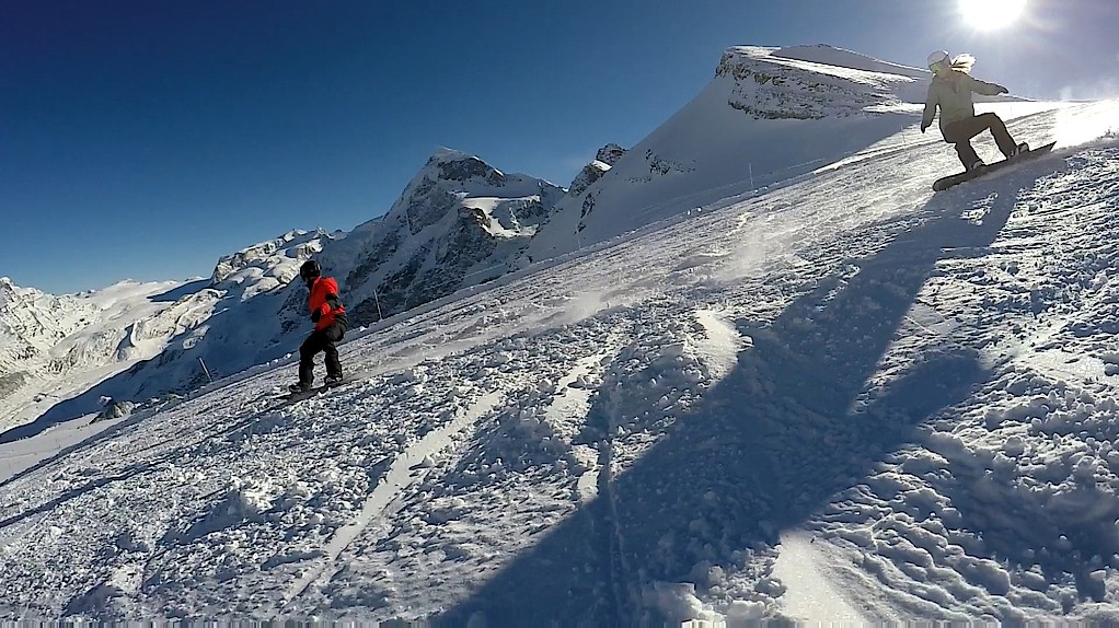 Snowboard Advanced Carving